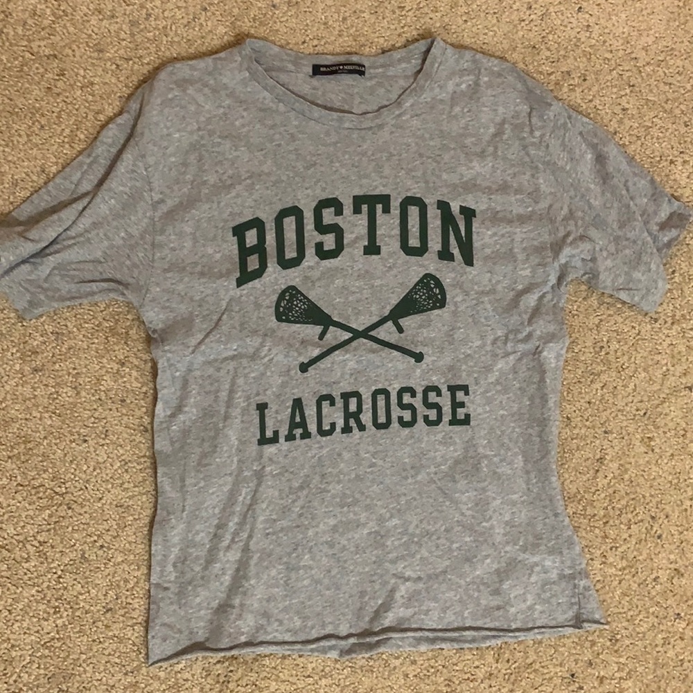 BRANDY MELVILLE T SHIRT